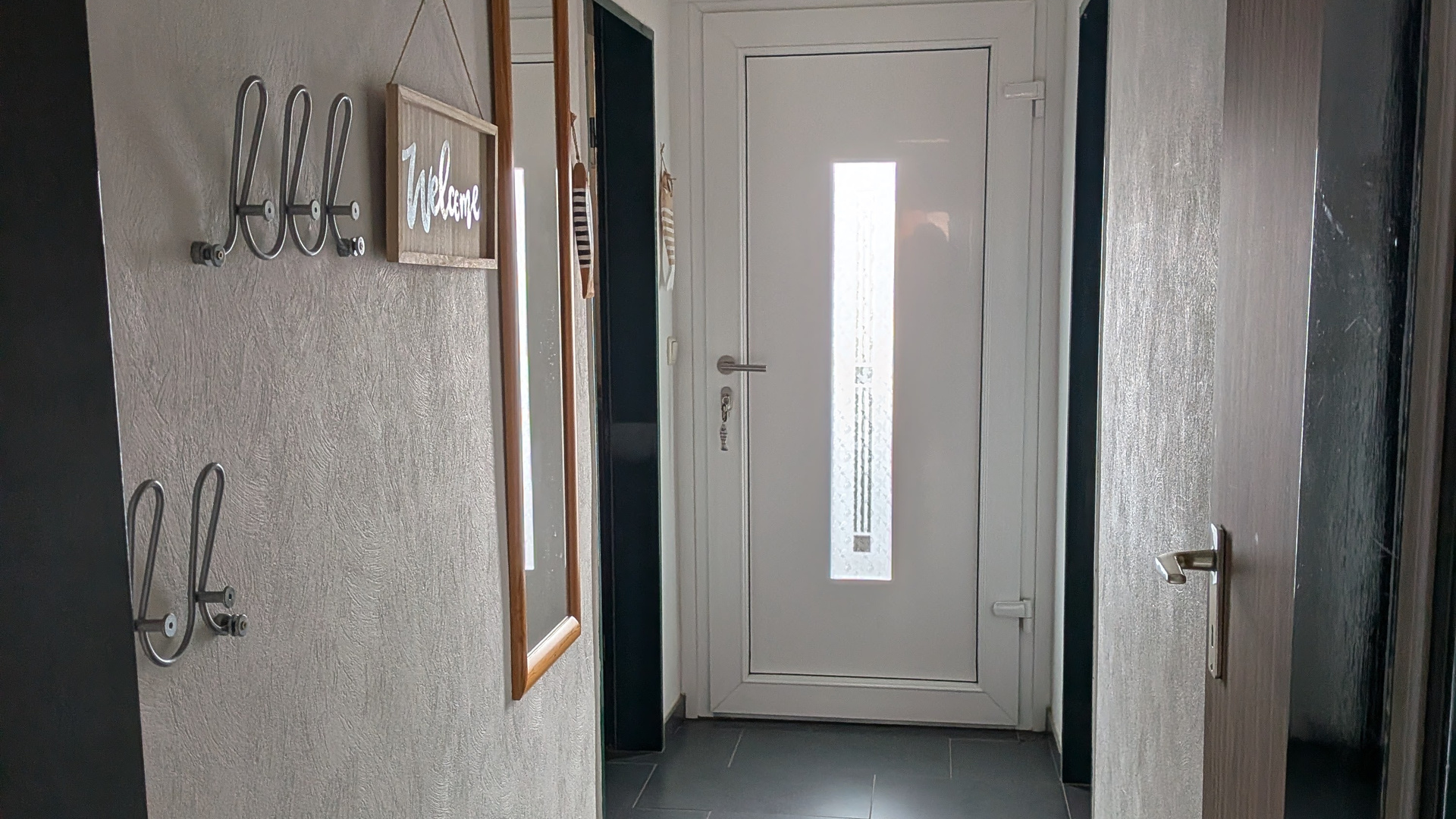 Eingangsbereich mit Garderobe