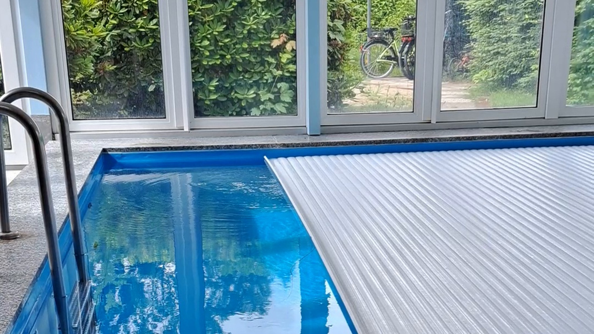 Hallenbad der Ferienanlage